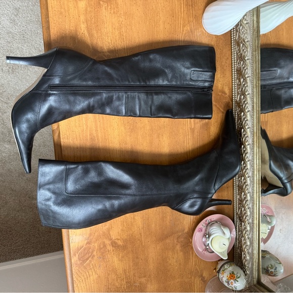 Read caption 🪷👢✨ - Picture 11 of 13